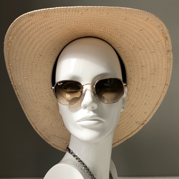 Ray-Ban Accessories - Ray Ban RB3548N -001 Sunglasses, Like New worn once perfect condition paid $237